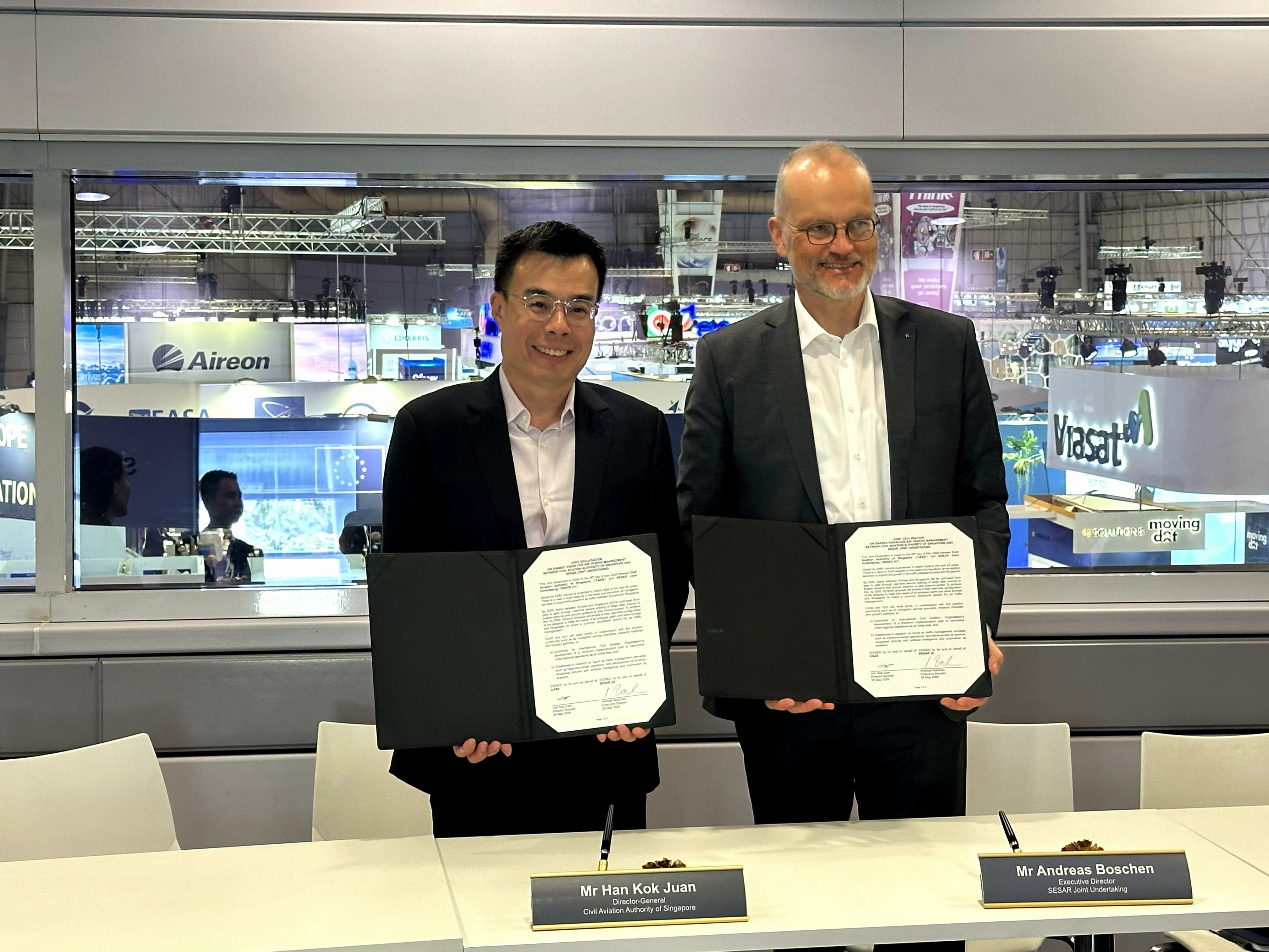 Image of Joint Declaration Signing